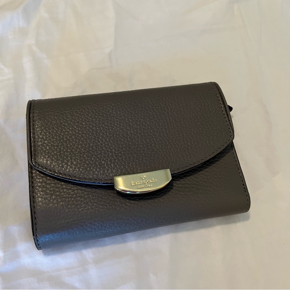 Grey Kate Spade wallet